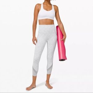 Wunder Under High-Rise Crop 23” Scallop